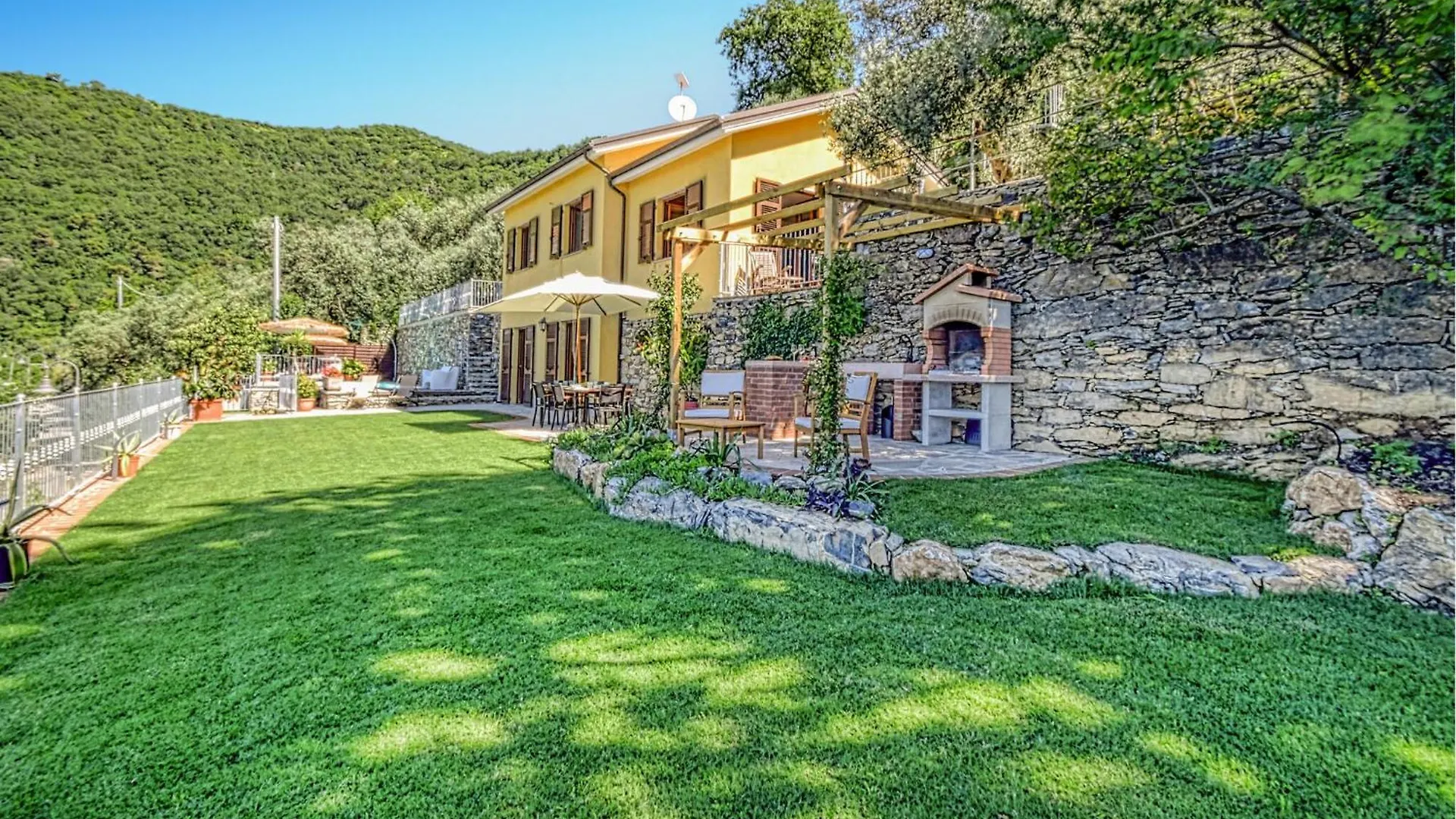 Nice Home In Recco With House Sea View Holiday home
